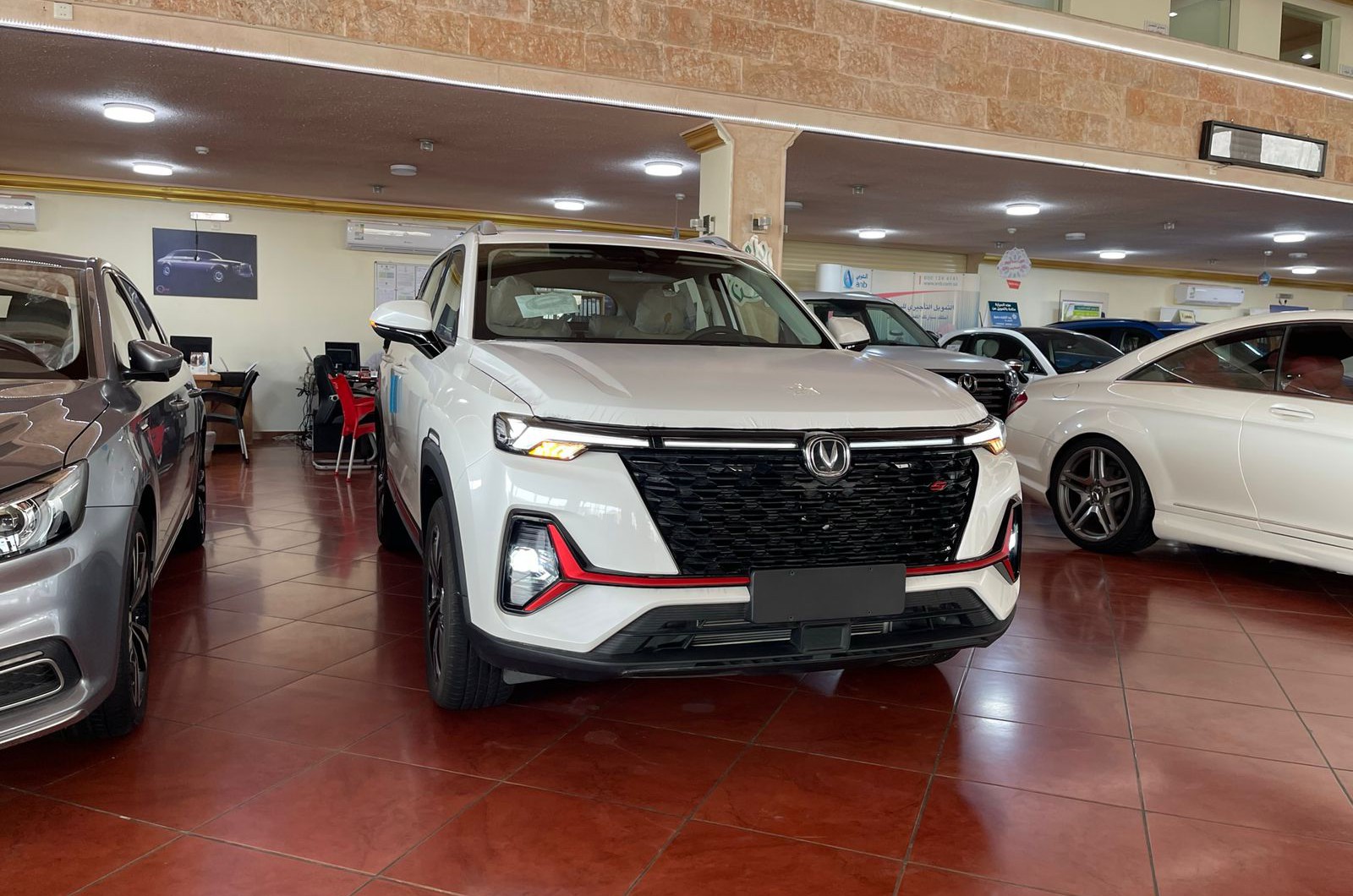 كم سعر شانجان CS85 Limited 2023 الصينية في السعودية بعد خصم 30% من سعرها .. ميزات أفخم سيارة فارهة تنافس نيسان باترول 