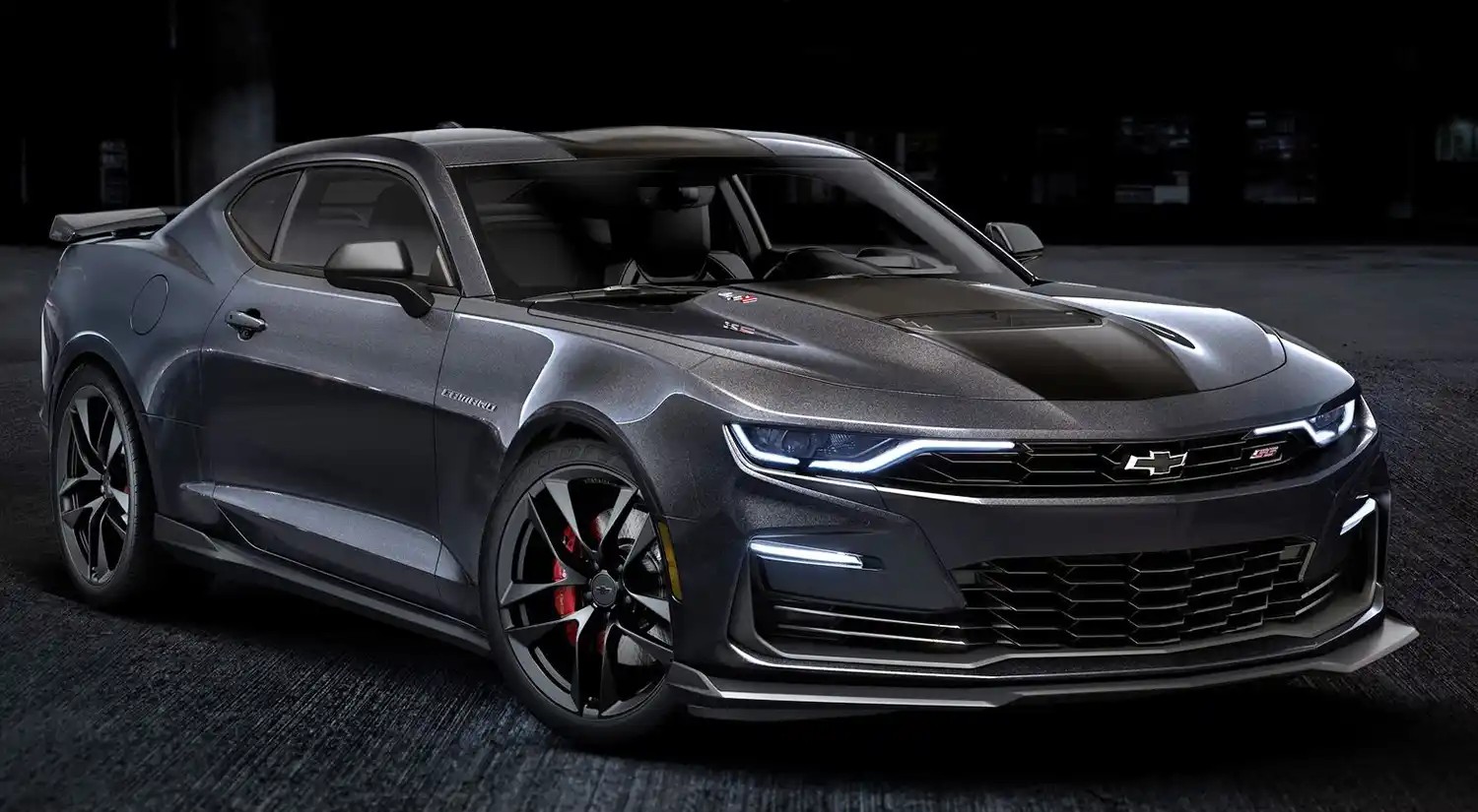  شفروليه كامارو Chevrolet Camaro 2024 .. أسرع سيارة رياضية جديدة في السعودية بهذه الميزات الجريئة والسعر الغير متوقع 